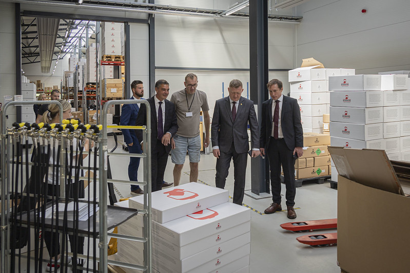 Aizsardzības ministrs tiekas pilsētas un Liepājas SEZ vadību